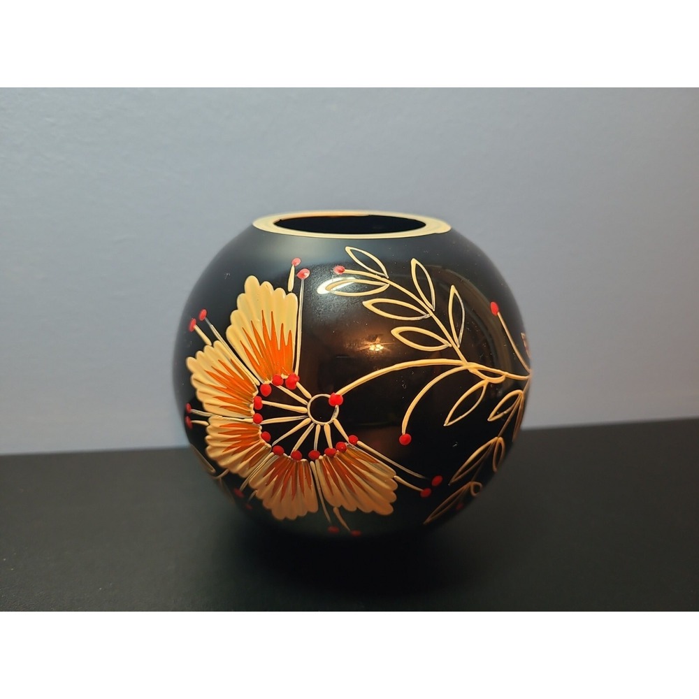 Vintage Black Floral Round Vase unknown